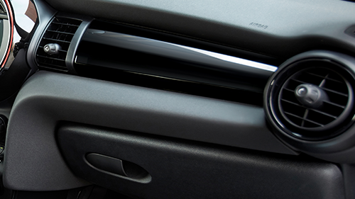 MINI ROSEWOOD EDITION – PIANO BLACK INTERIOR SURFACE